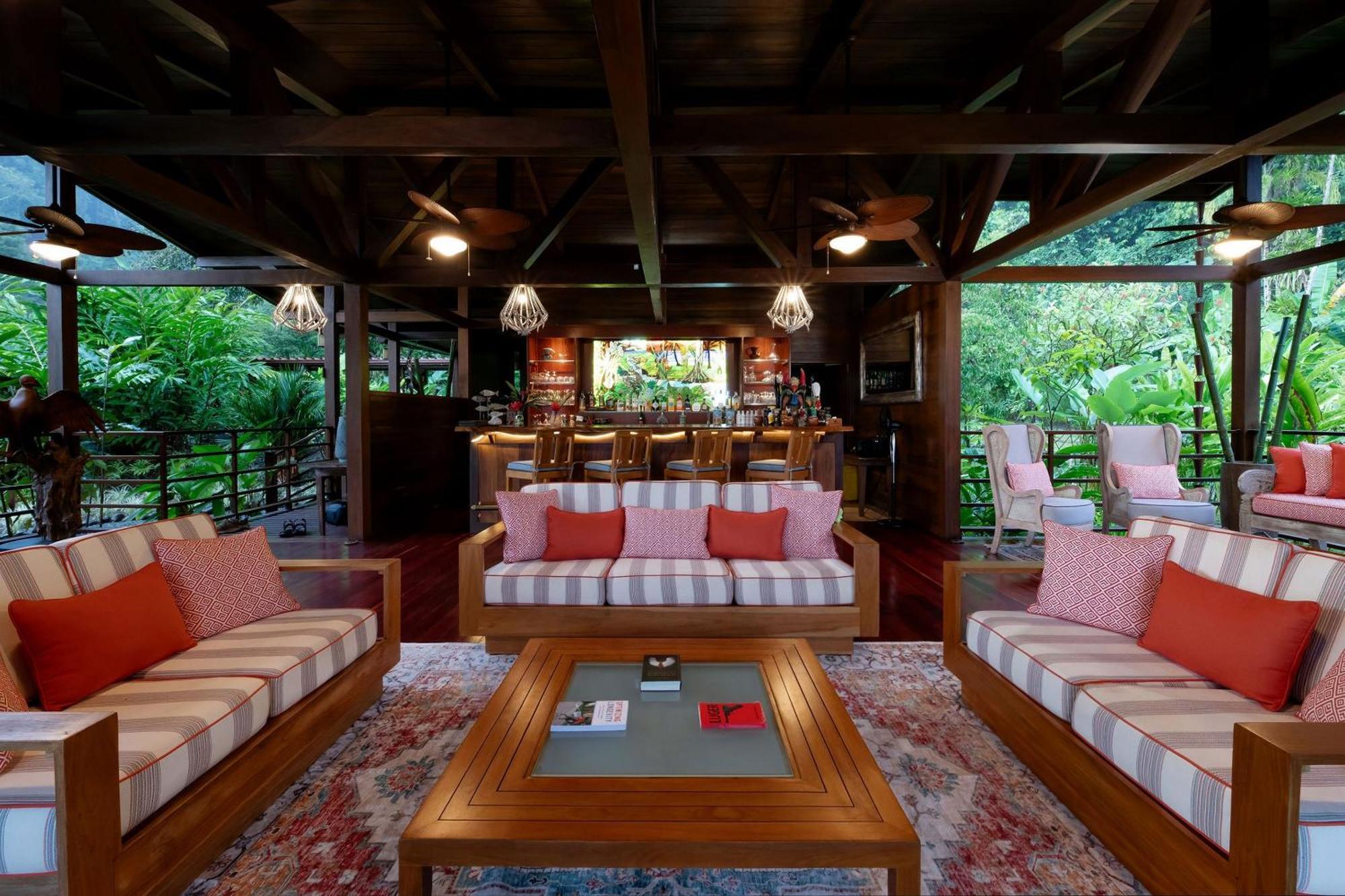 Playa Cativo Lodge Esquinas ภายนอก รูปภาพ